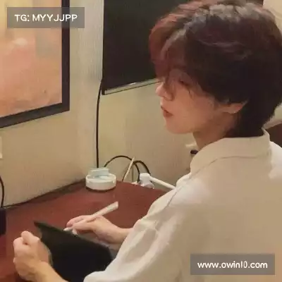 郁侃娓